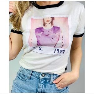 TAYLOR SWIFT | 1989 WORLD TOUR RELAXED FIT RINGER TEE Xxl